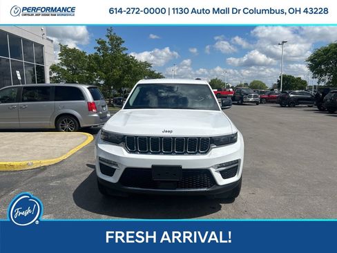 Used 2023 Jeep Grand Cherokee Limited AWD/4WD image 9