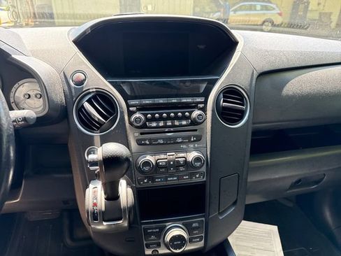 Used 2012 Honda Pilot Touring image 22