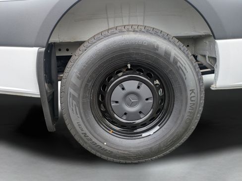 New 2026 Mercedes-Benz Sprinter 2500 image 12
