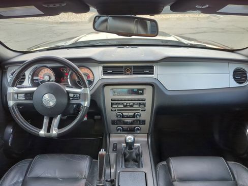 Used 2012 Ford Mustang Premium image 29