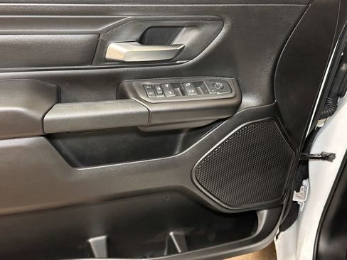 New 2026 RAM 1500 Express AWD/4WD image 19
