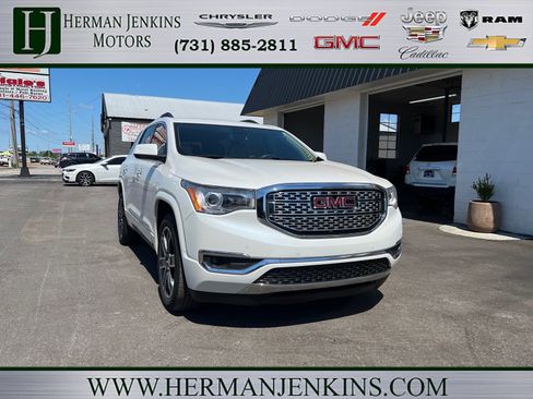 Certified 2018 GMC Acadia Denali FWD image 1
