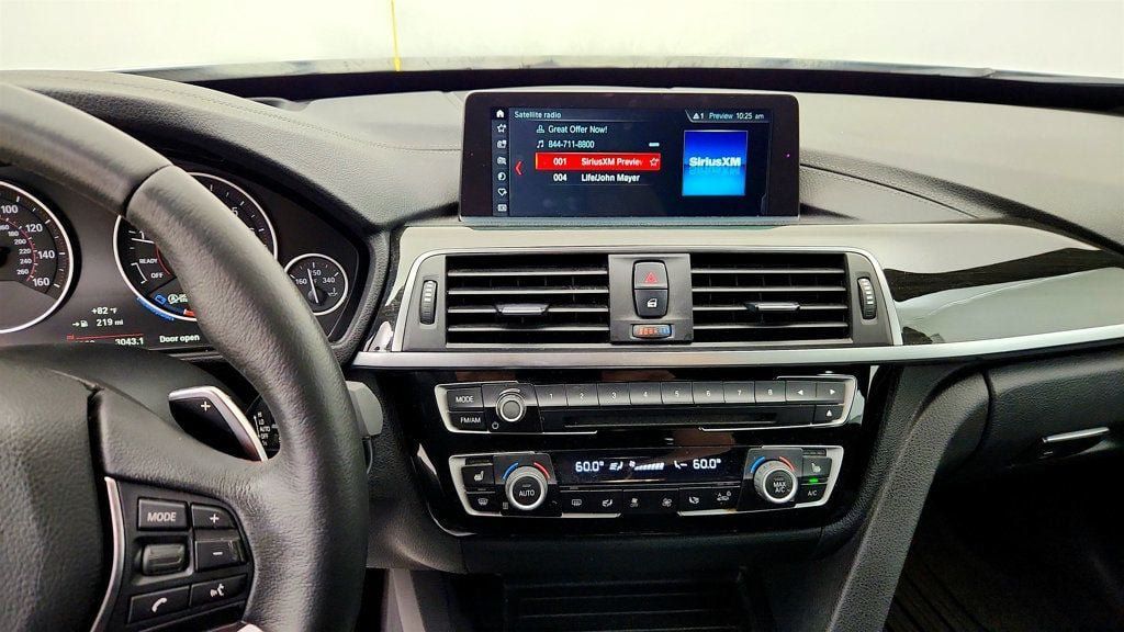 Used 2018 BMW 330i Gran Turismo xDrive AWD/4WD image 17