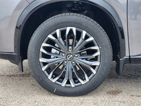 New 2026 Nissan Rogue Platinum image 7