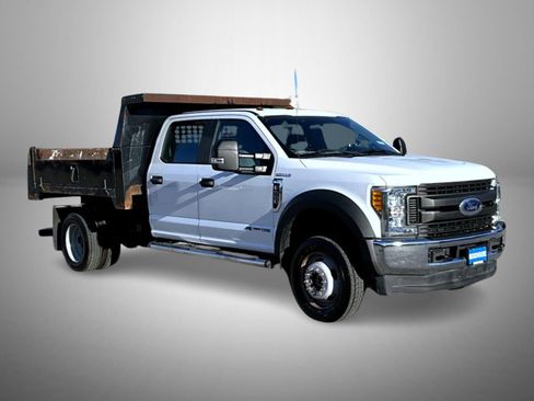 Used 2017 Ford F550 4x4 Crew Cab Super Duty image 3