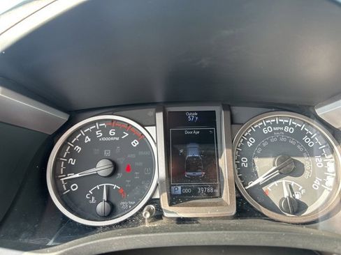 Used 2023 Toyota Tacoma SR5 image 22