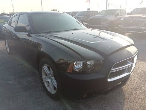 Used 2012 Dodge Charger SE w/ Sport Appearance Group RWD image 7