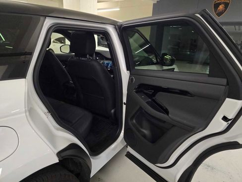 Used 2026 Land Rover Range Rover Evoque S image 14