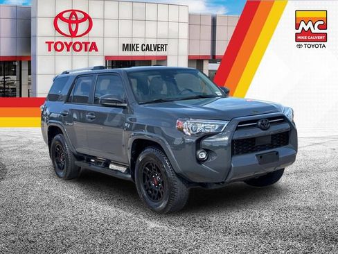 Used 2024 Toyota 4Runner SR5 RWD image 7