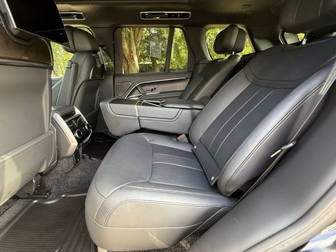 Used 2024 Land Rover Range Rover Autobiography AWD/4WD image 29