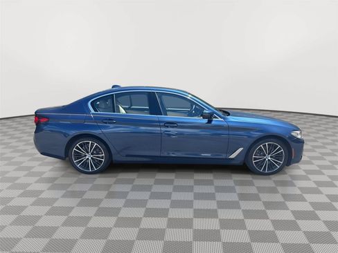 Used 2023 BMW 530i w/ Convenience Package RWD image 5