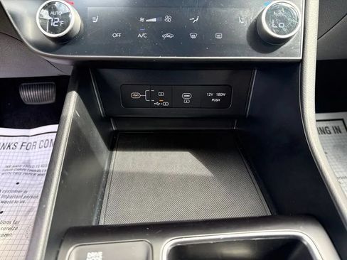 Used 2025 Hyundai Sonata SEL FWD image 24