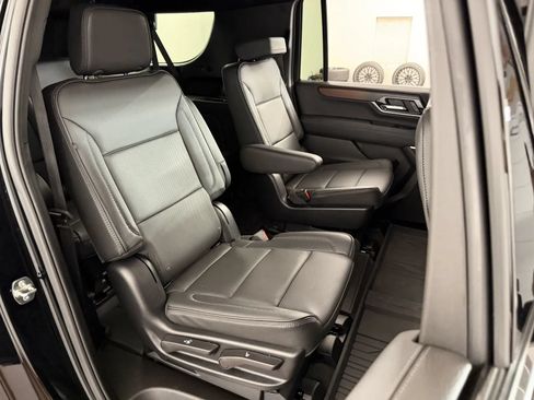 Used 2026 GMC Yukon XL Denali w/ Sun & Power Step Package AWD/4WD image 43