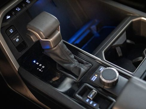 Used 2022 Toyota Tundra SR5 image 19