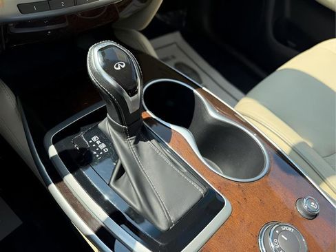 Used 2017 INFINITI QX60 Luxe w/ Deluxe Technology Package image 43