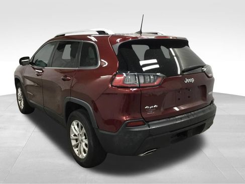 Used 2019 Jeep Cherokee Latitude w/ Cold Weather Group AWD/4WD image 13
