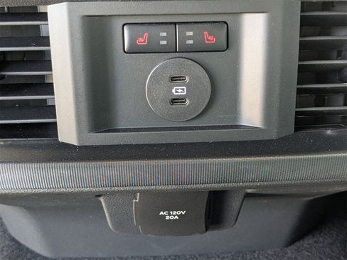 New 2026 Ford F150 Platinum w/ Equipment Group 701A Base image 15