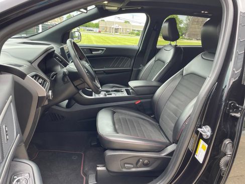 Certified 2024 Ford Edge ST-Line AWD/4WD image 8