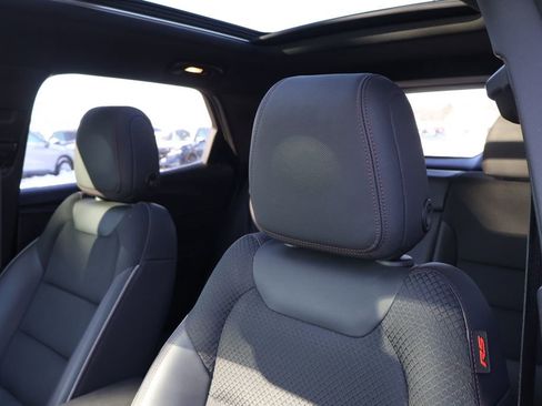 Certified 2023 Chevrolet TrailBlazer RS w/ Sun and Liftgate Package image 35