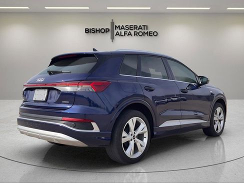 Used 2023 Audi Q4 e-tron Premium Plus image 8