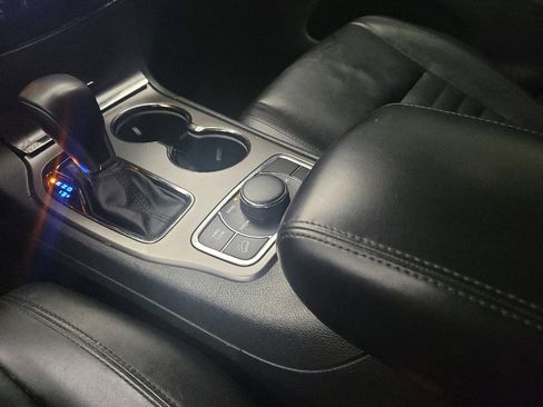 Used 2019 Jeep Grand Cherokee Limited X AWD/4WD image 26