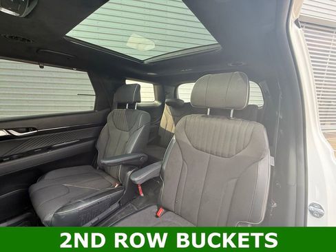 Used 2025 Hyundai Palisade Calligraphy image 9