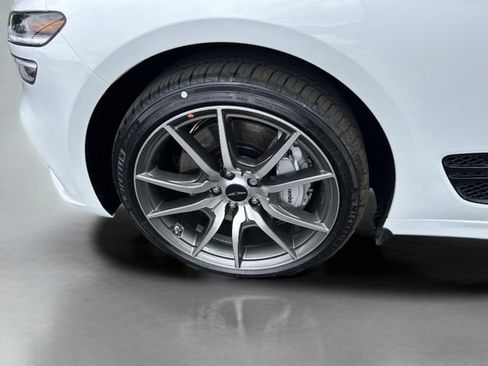 Used 2026 Genesis G70 2.5T RWD image 36
