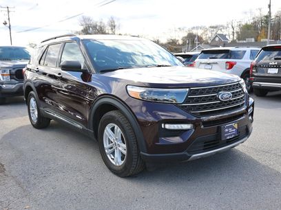 Certified 2022 Ford Explorer XLT w/ Equipment Group 202A