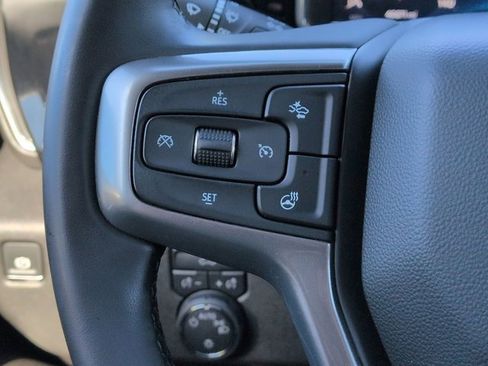 Used 2025 Chevrolet Silverado 1500 LT image 25