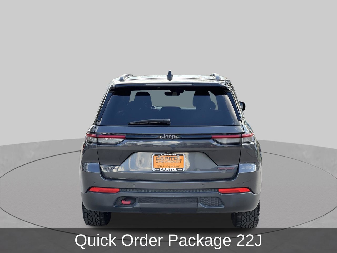 Used 2022 Jeep Grand Cherokee Trailhawk AWD/4WD image 4