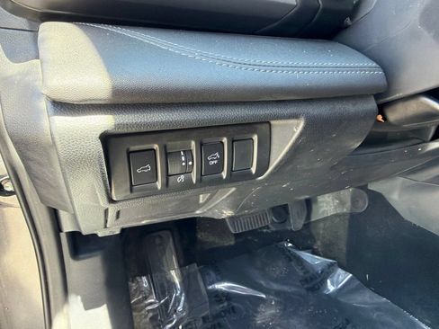 Used 2023 Subaru Outback Limited XT AWD/4WD image 21