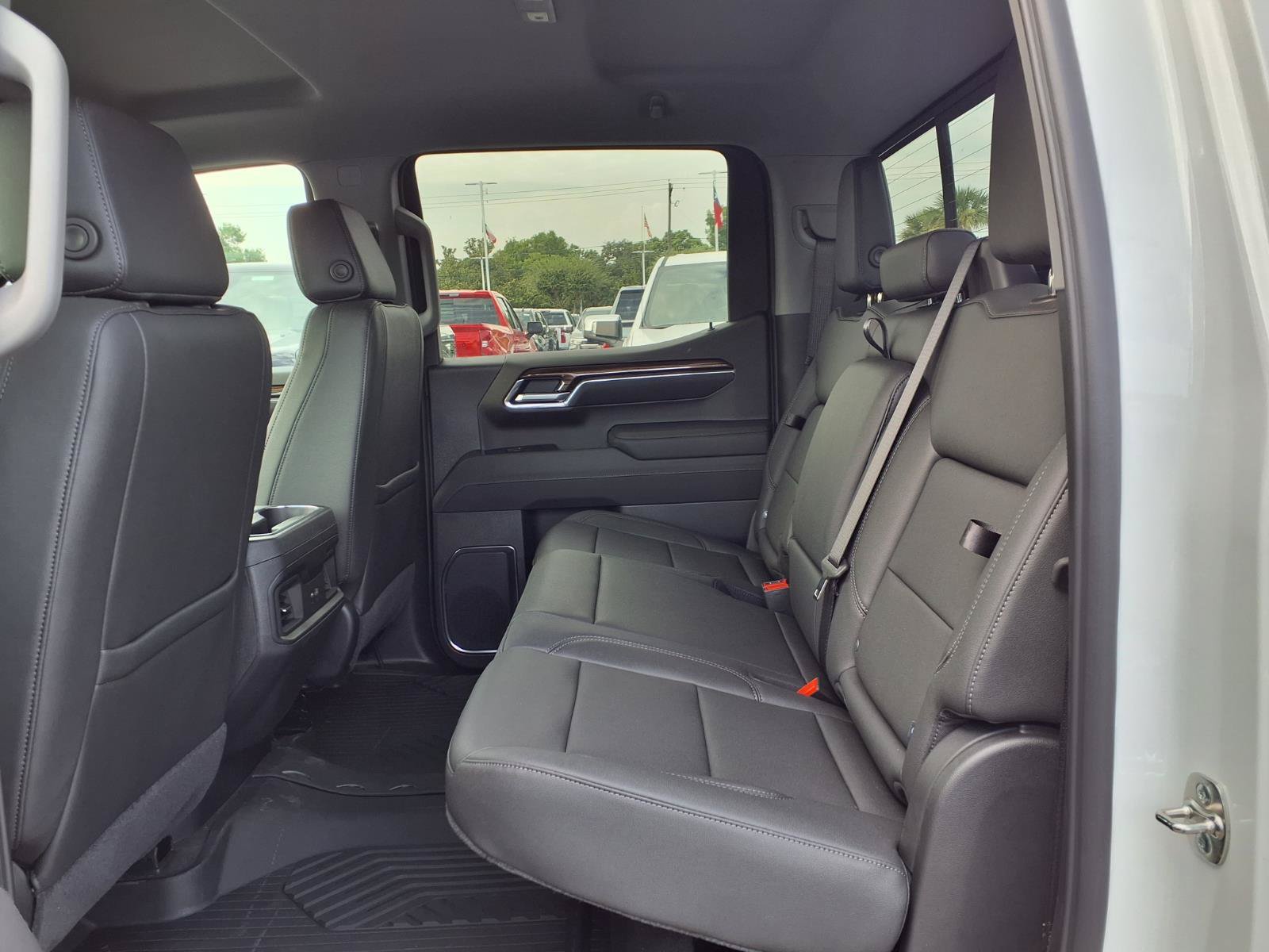 New 2026 Chevrolet Silverado 1500 RST w/ Texas Edition Plus AWD/4WD image 14