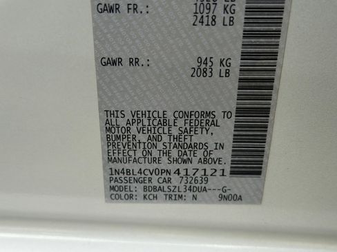 Used 2023 Nissan Altima 2.5 SR FWD image 28