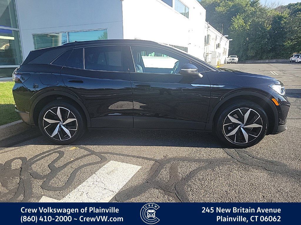 Certified 2023 Volkswagen ID.4 Pro S AWD/4WD image 33