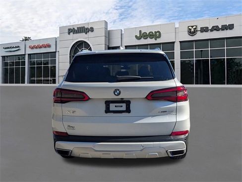 Used 2019 BMW X5 xDrive40i w/ Premium Package 2 image 4