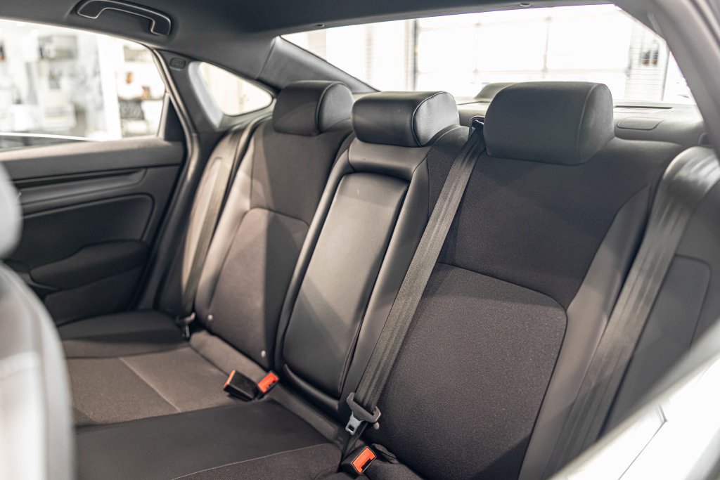Used 2025 Honda Civic Sport image 29
