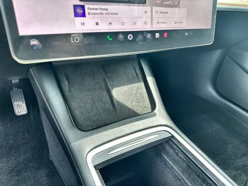 Used 2023 Tesla Model 3 Standard Range RWD image 27