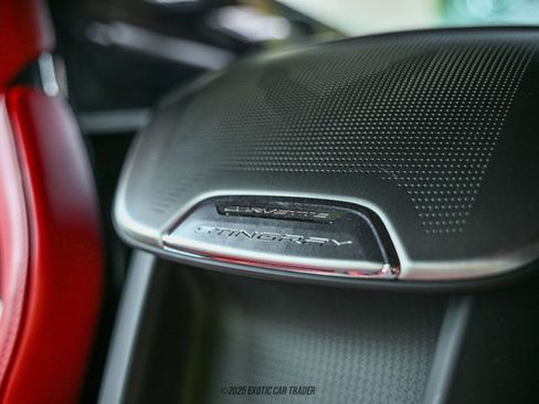 Used 2020 Chevrolet Corvette Stingray Premium Cpe w/ 3LT Preferred Equipment Group image 34