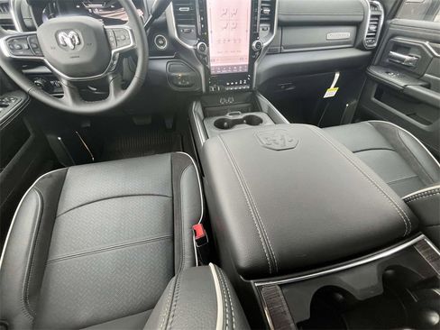 New 2026 RAM 3500 Laramie w/ Towing Technology Group image 22