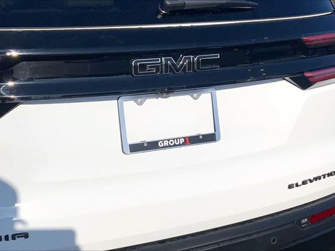 Used 2026 GMC Acadia Elevation w/ Black Edition FWD image 30