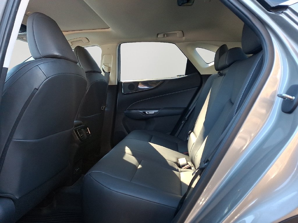 Used 2024 Lexus NX 350 AWD w/ Cold Area Package image 9
