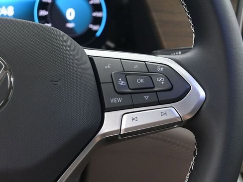 New 2026 Volkswagen Atlas SE image 2