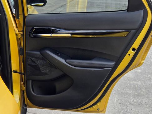 Used 2021 Kia Seltos SX image 8