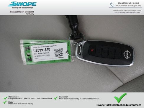 Used 2023 Nissan Pathfinder SL w/ Lighting Package (N92) AWD/4WD image 31