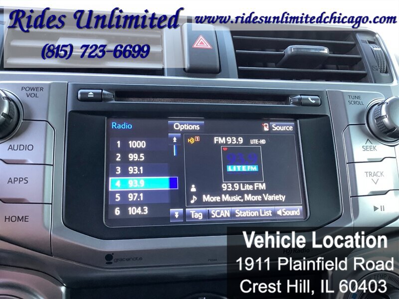Used 2014 Toyota 4Runner SR5 AWD/4WD image 21