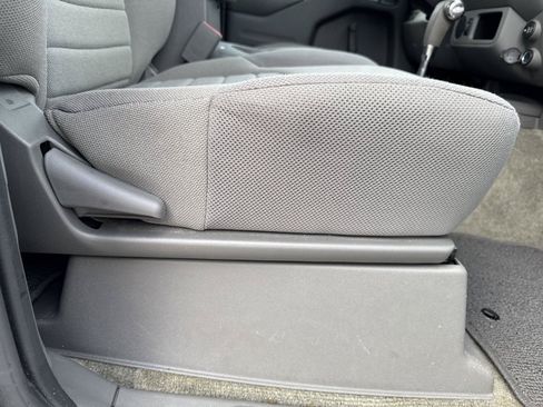 Used 2018 Nissan Frontier S RWD image 25