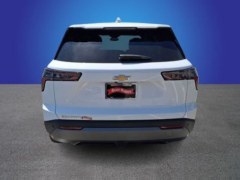 Used 2025 Chevrolet Equinox LT FWD image 5