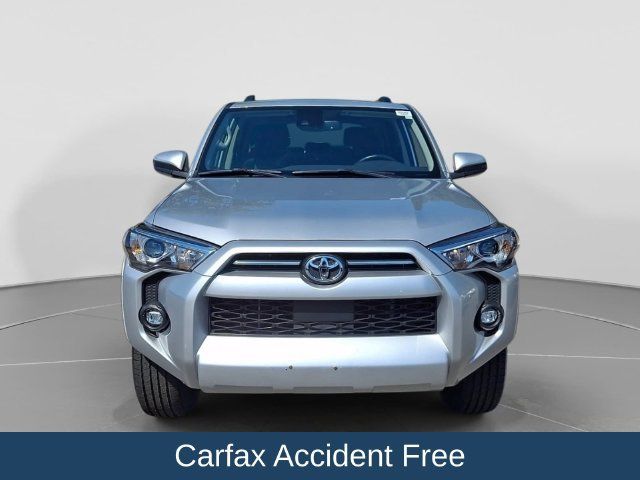 Used 2022 Toyota 4Runner SR5 AWD/4WD image 3