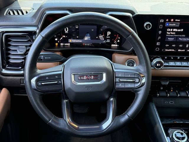 Used 2024 GMC Canyon AT4 w/ AT4 Premium Package AWD/4WD image 17