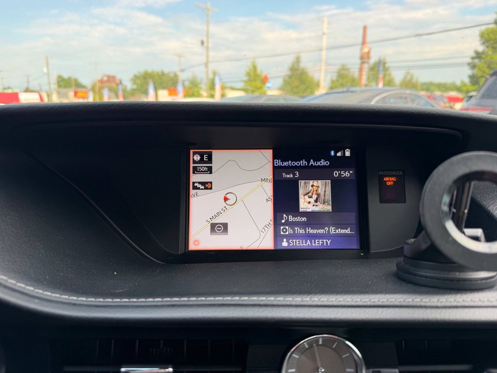 Used 2017 Lexus ES 300h w/ Navigation System Package FWD image 16
